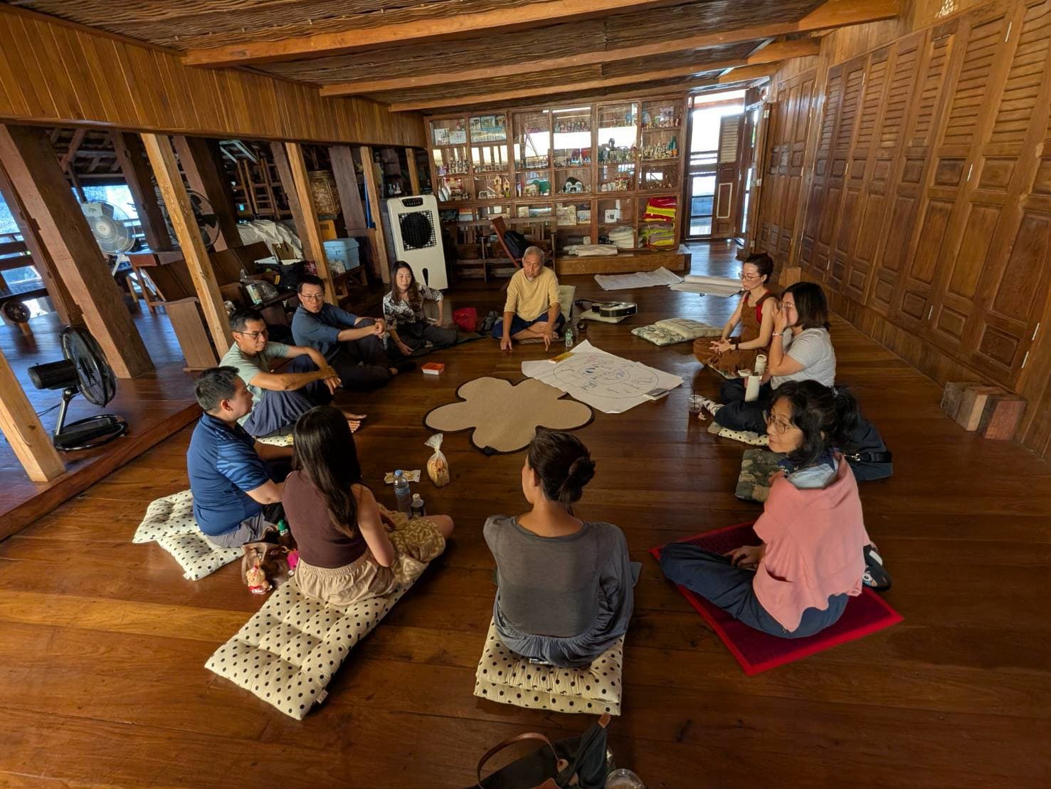 บรรยากาศสบาย ๆ วันที่ 2